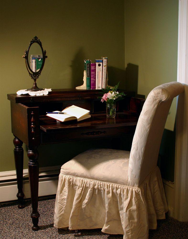 Carisbrooke Inn Bed & Breakfast Ventnor Экстерьер фото